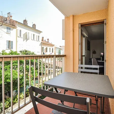 Beautiful In With Kitchen * Toulon