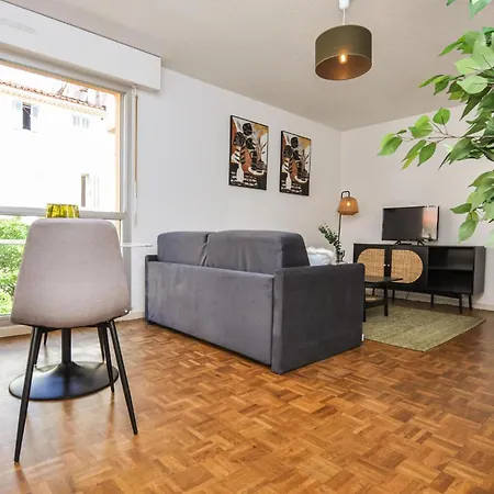 Apartment Beautiful In With Kitchen